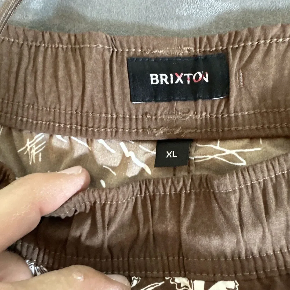 NWT Brixton Brown Stretch Swim Shorts Trunks Tropical Umbrellas Mesh Pockets